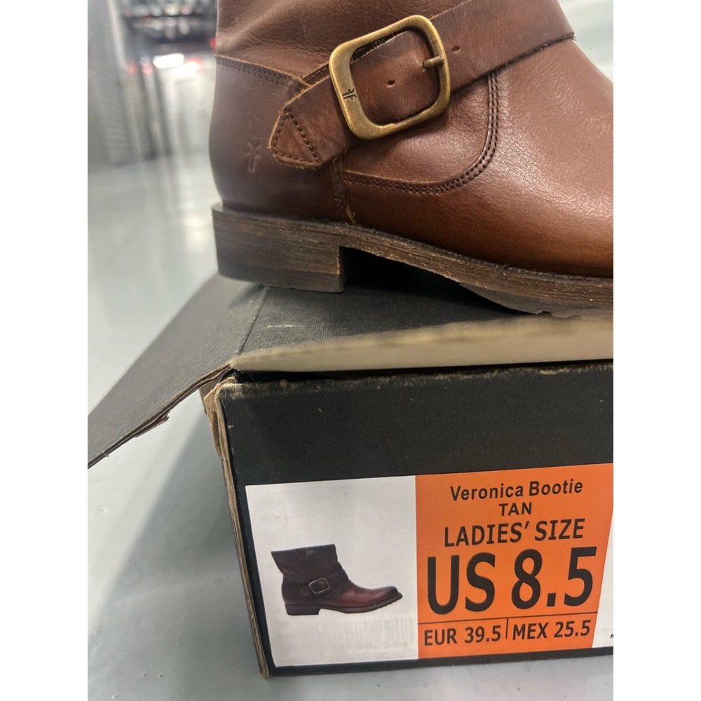 FRYE VERONICA TAN  BOOTIE - Picture 12 of 13
